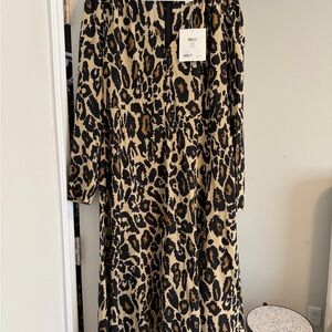 Diane Von Furstenberg Black and Tan Leopard Print Dress